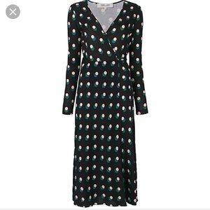 Diane von Furstenberg Casimir wrap dress size 6